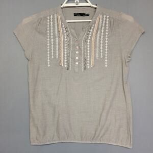 Prana Breath Boho Top Womens Medium Neutral Tan Tone Embroidered La Buttons Logo